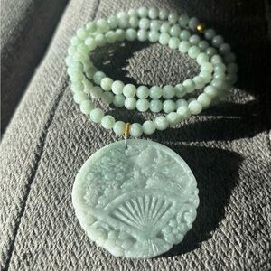 Jade Beaded Necklace with Pendant